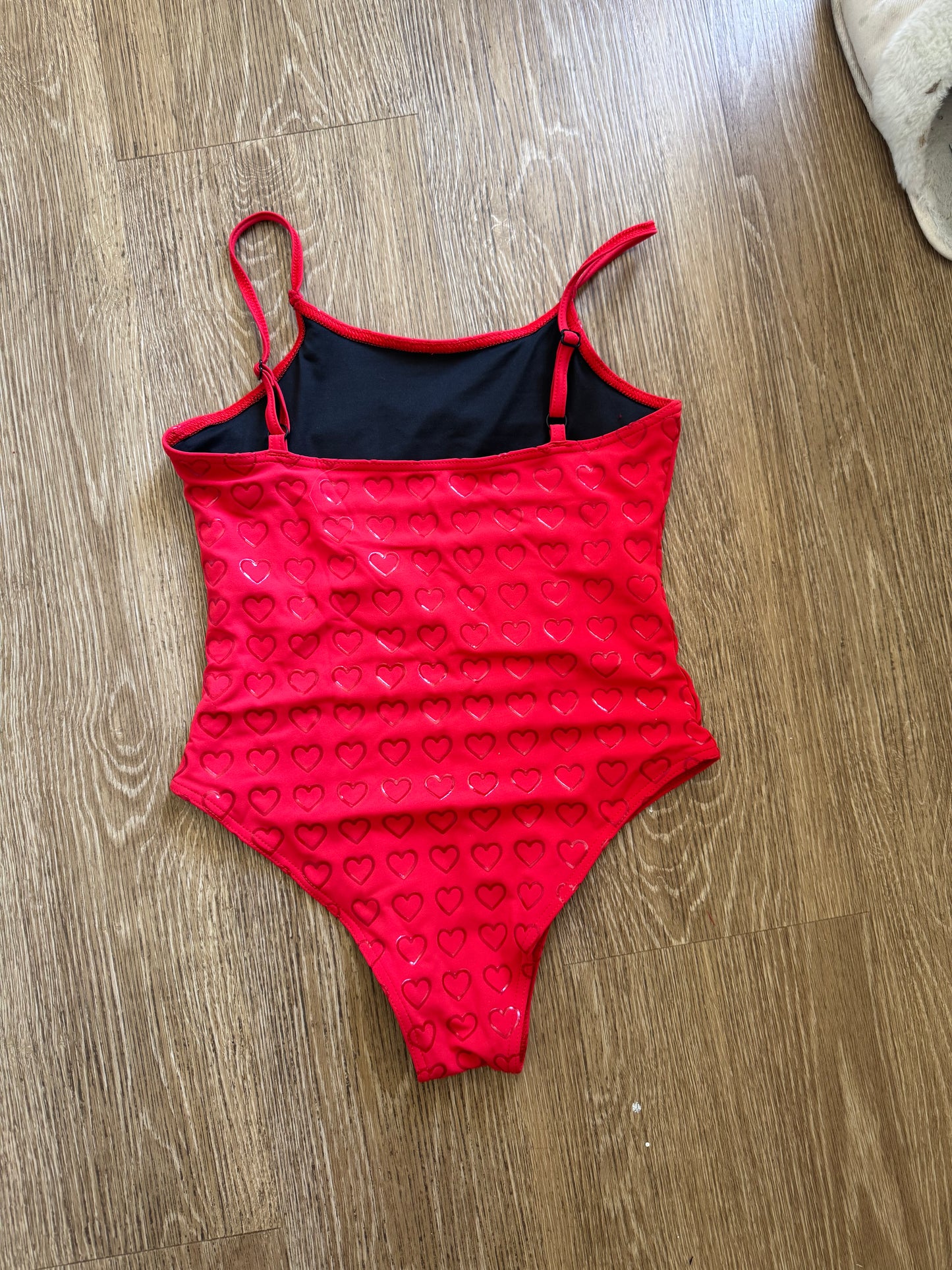 Grippy Bodysuit - Red Hearts